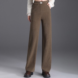 秋新款626歐棉絨直筒修身褲50元